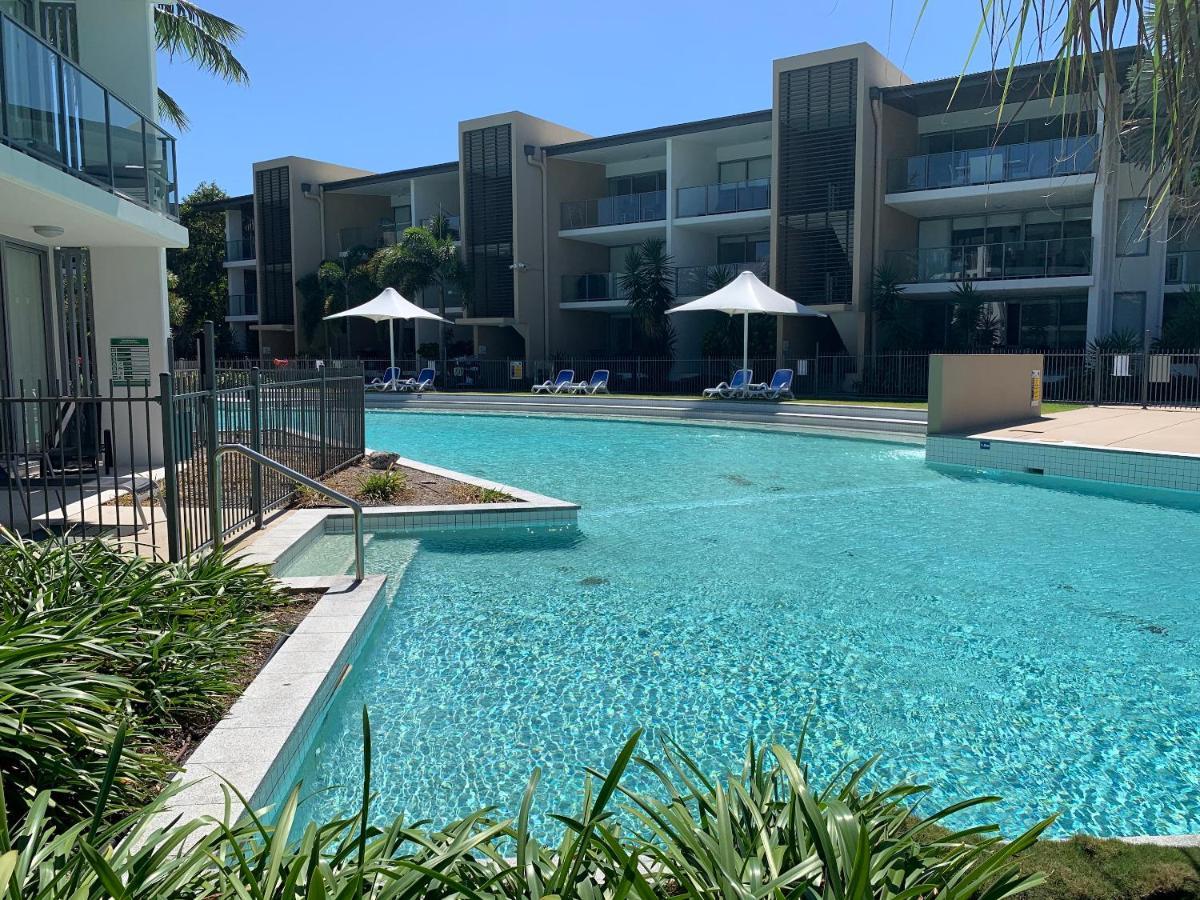 Apartment Absolute Waterfront Magnetic Island Nelly Bay