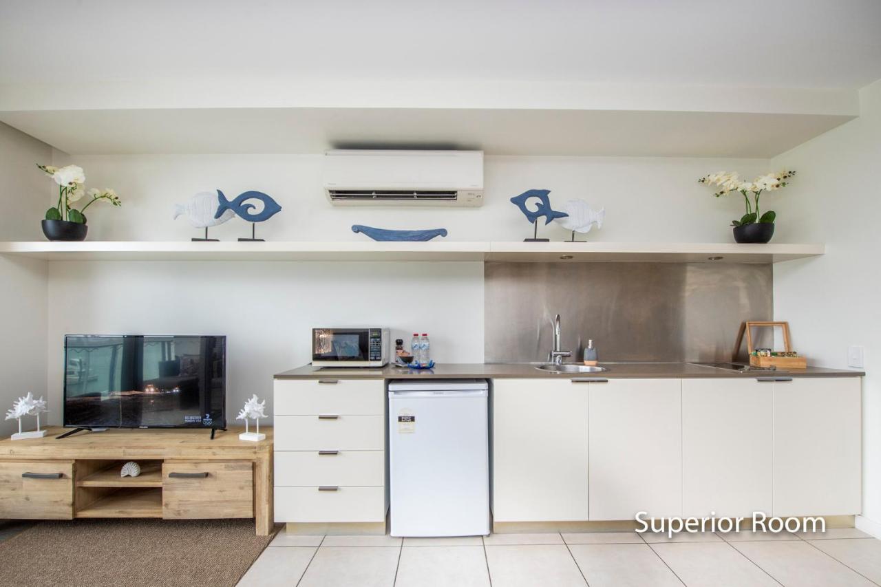 Apartment Absolute Waterfront Magnetic Island Nelly Bay